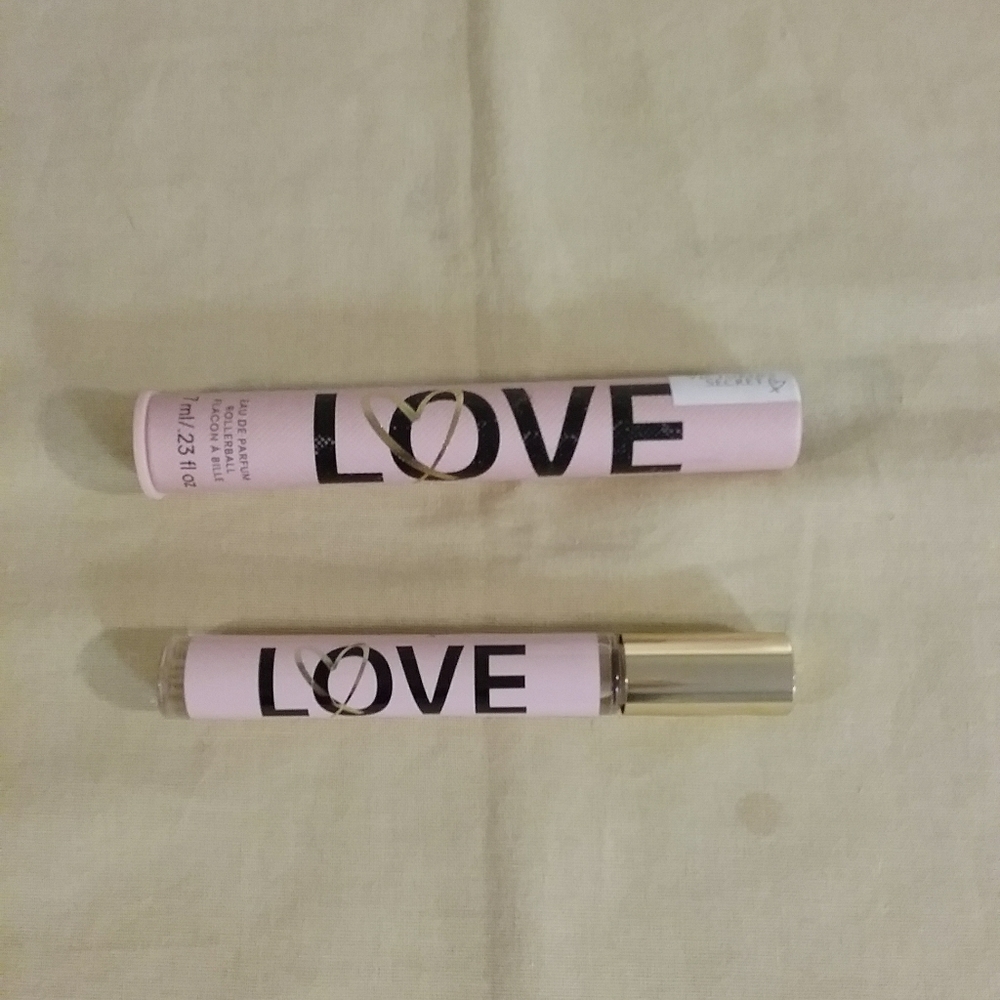 Brand new Victoria's Secret Love Eau De Parfum Rollerball